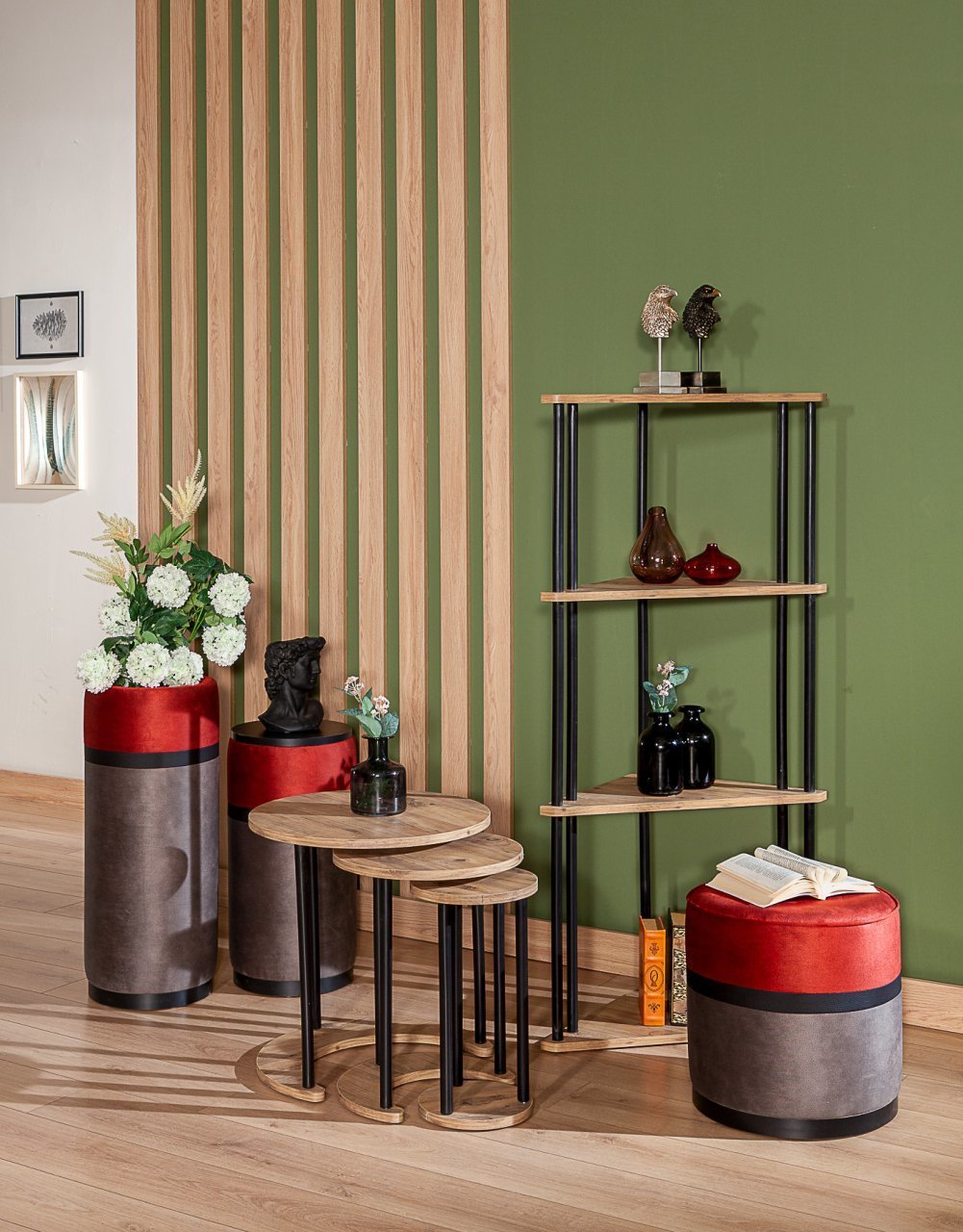 Avrupa Aksesuar Seti Köşe Rafı