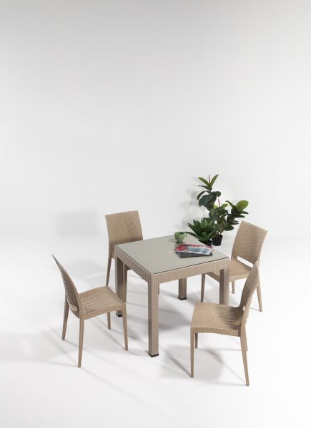 Rattan Camlı Masa Seti